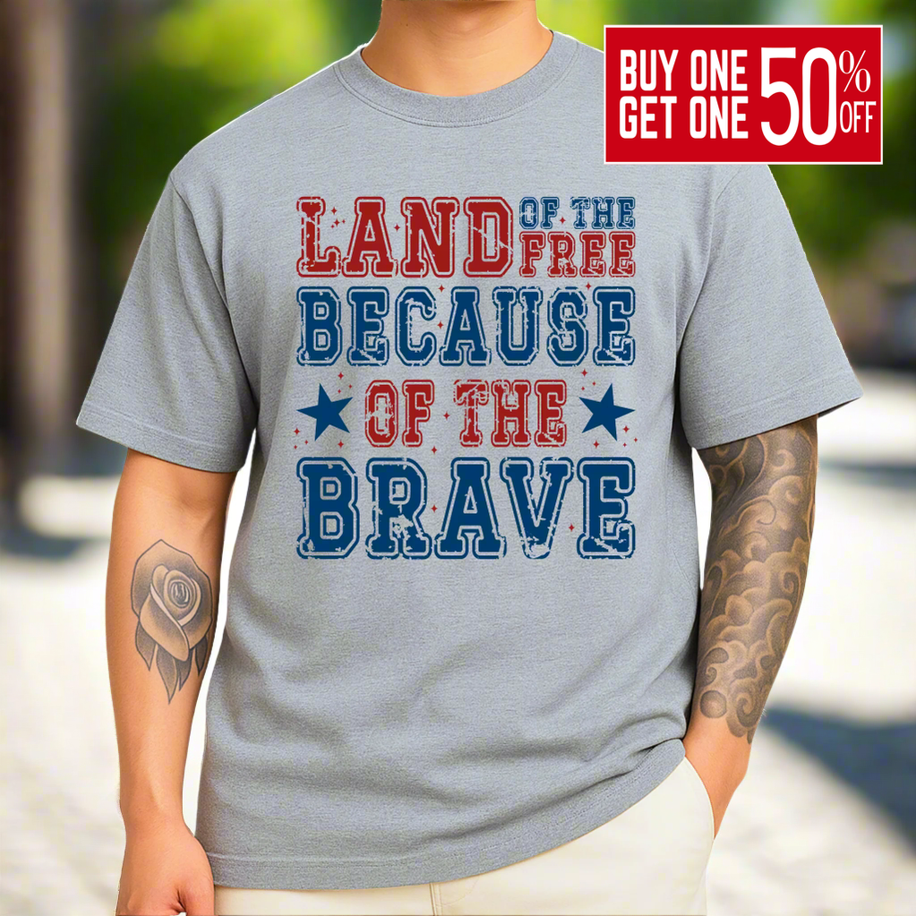 Sports gray men's T-shirt featuring American flag, Statue of Liberty, and distressed text design